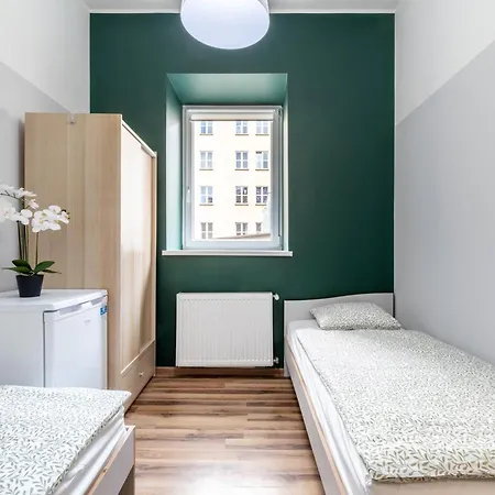 Tanie Centrum Pkp * פוזנן