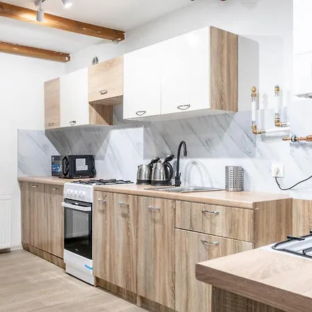 Tanie Centrum Pkp * Познань